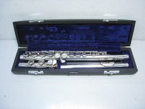 YAMAHA ヤマハのフルート YFL43（YFL-43）買取りしました。 | 管楽器